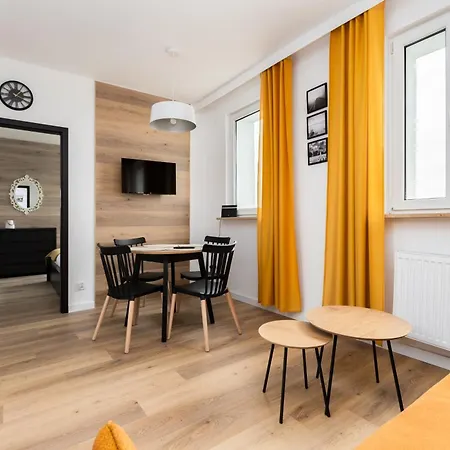 Marina Modern Apartment Гдиня Екстер'єр фото