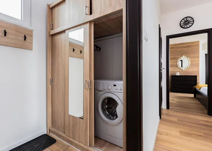 Marina Modern Apartment