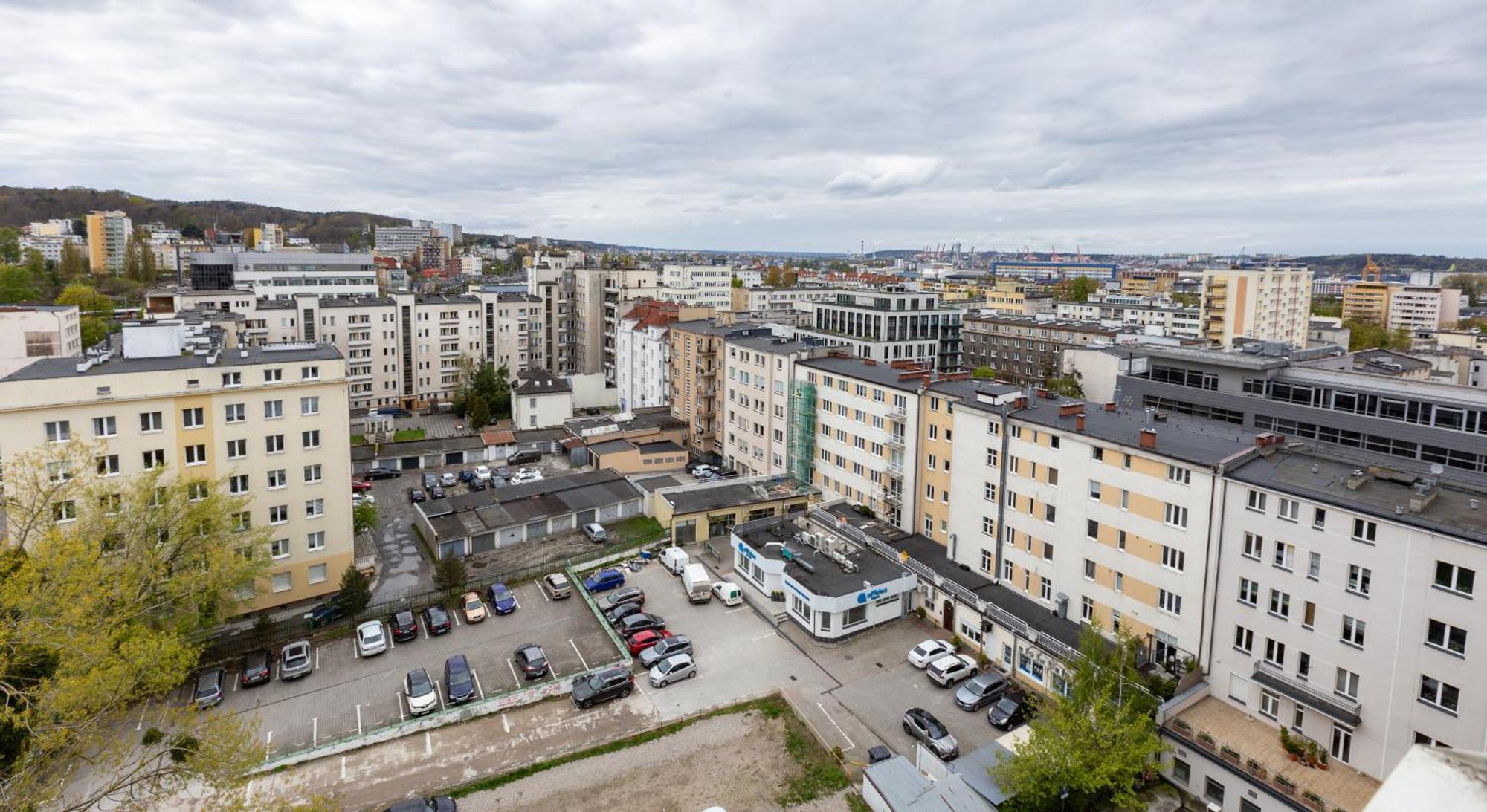 Marina Modern